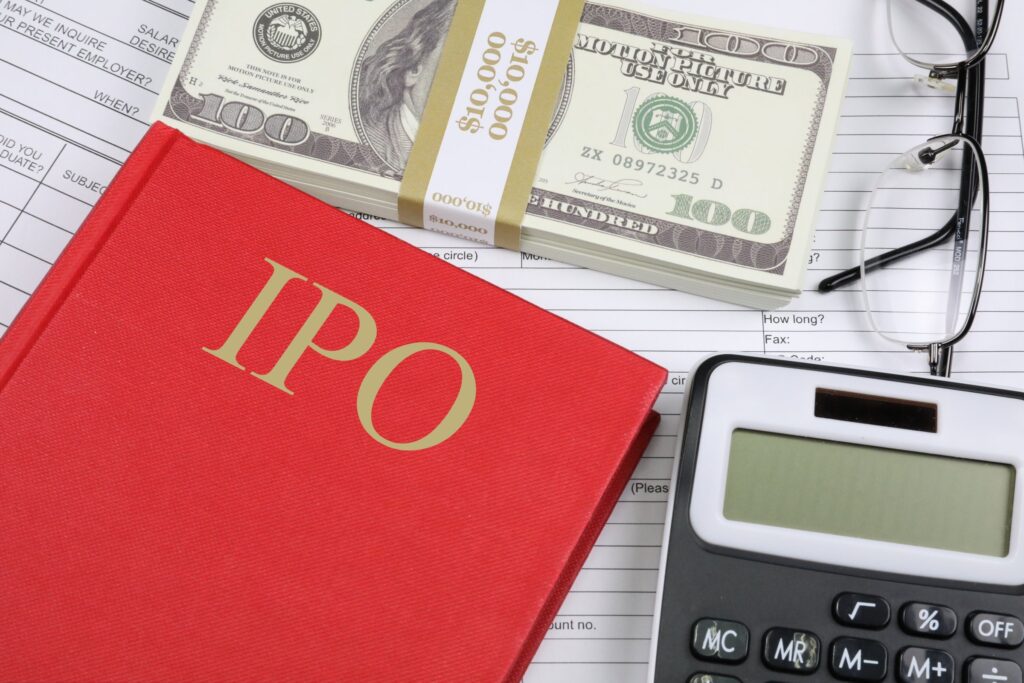 Role of CS in IPO